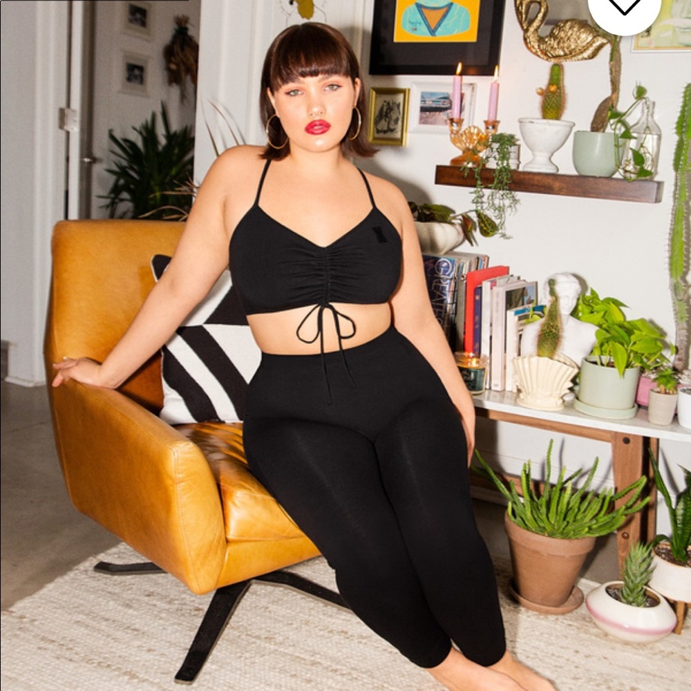 🔥Savage x Fenty OUTFIT top and lace up leggings